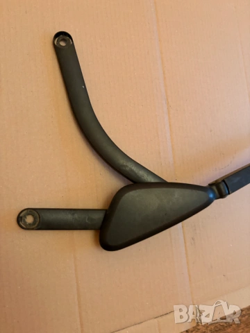 Рамо на чистачка за Renault Scenic II Minivan (06.2003 - 07.2010), позиция: дясна Рено Сценик, снимка 2 - Части - 54195880