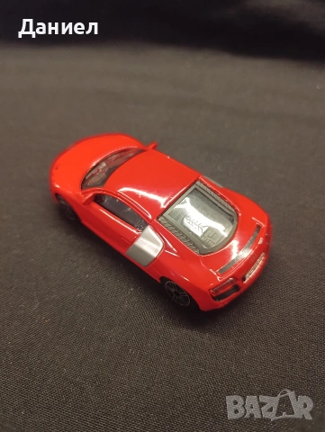 Количка Audi R8 x Burago, снимка 3 - Колекции - 55178194
