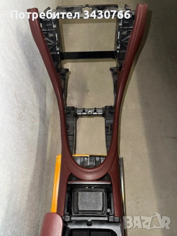 Подлакьтник и Централна конзола и за MERCEDES-BENZ CLS (C219), снимка 2 - Части - 54457855