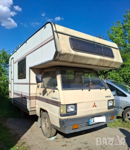Кемпер Mitsubishi L300 , снимка 3 - Каравани и кемпери - 54431923