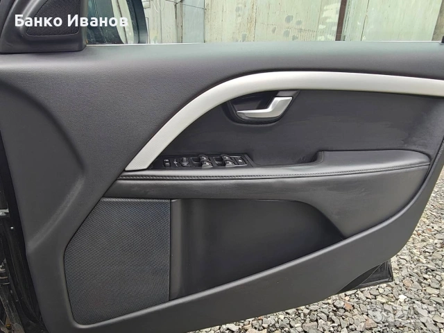 Волво S80, снимка 4 - Автомобили и джипове - 54416544