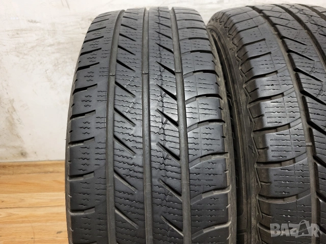 215/65/16C Goodyear DOT5024 / бус всесезонни гуми, снимка 2 - Гуми и джанти - 55086083