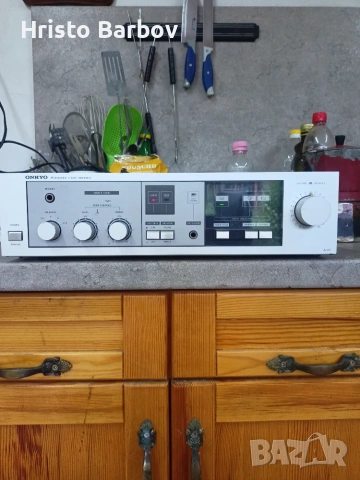 ONKYO integrated stereo amplifier A-22