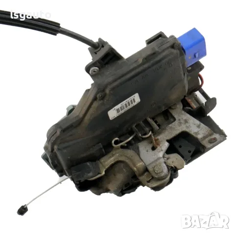 Брава предна дясна врата Seat Toledo III 2004-2009 ID: 163217 ОЕМ: 3D1837016
