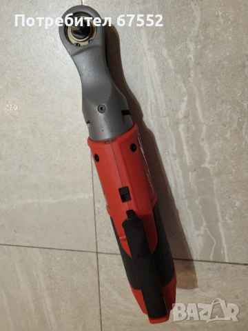 Безчеткова тресчотка Milwaukee M12 FIR35. 75 нютона, 3/8 глава . Само тяло. Цена: 109€ (крайна), снимка 4 - Други инструменти - 54749009