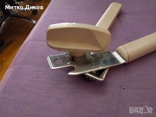 механична отварачка за консерви от серията Leifheit маркова West Germany, снимка 3 - Други - 53963862