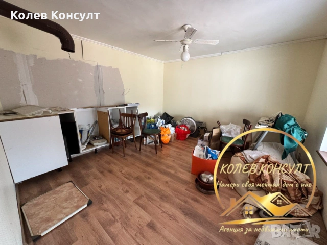 Едноетажна къща в село Войводово, област Хасково , снимка 8 - Къщи - 54189676