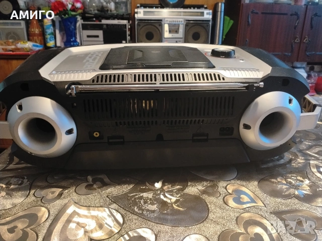Продавам MP3 уредба с тунер и AUX. Philips, снимка 9 - Радиокасетофони, транзистори - 54987591