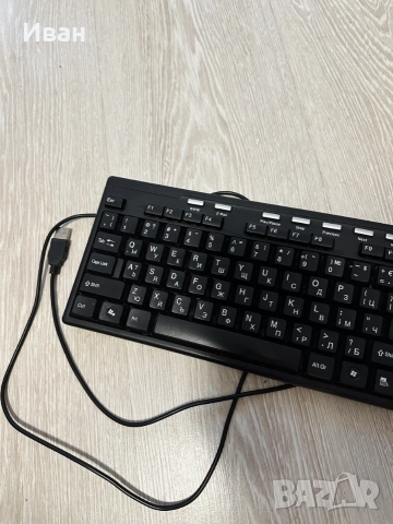 Комплект клавиатура и USB мишĸа Logitech, снимка 2 - Клавиатури и мишки - 55186120