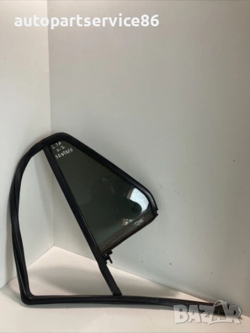 Странично малко стъкло (четвърт стъкло) за задна лява врата за Hyundai Santa Fe (2009)