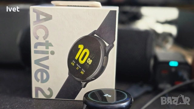 Перфектен Samsung Galaxy Watch Active 2 (44mm) – като нов, с кутия и аксесоари!