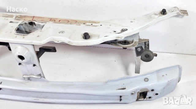 Очиларка Преден Панел Греда Предна Броня Dacia Dokker Дачиа Докер, снимка 3 - Части - 53966298
