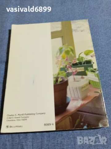 "DISCOVERY ACTIVITIES FOR ELEMENTARY SCIENCE", снимка 3 - Други - 55589989
