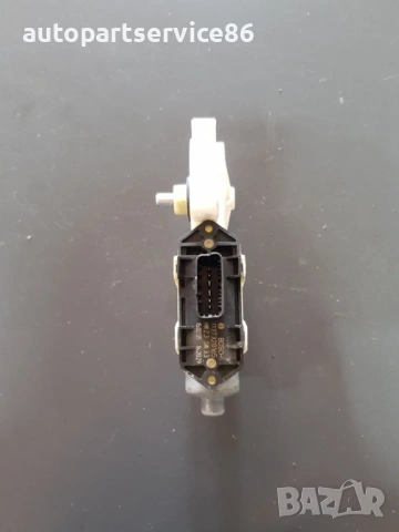 Мотор за стъкло за задна дясна врата Bosch за Citroen C4 (2004-2008) 0130822238, снимка 3 - Части - 54538687