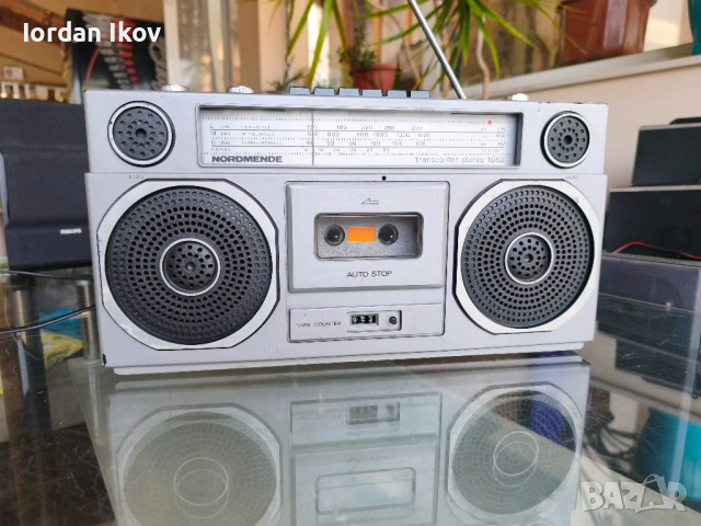 NORDMENDE stereo 1082, снимка 5 - Радиокасетофони, транзистори - 54794439