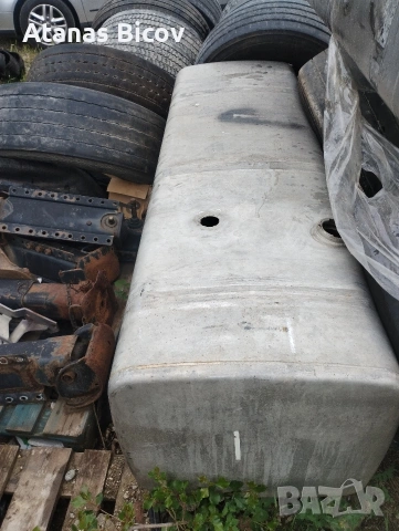 Резервоар Ивеко 800л