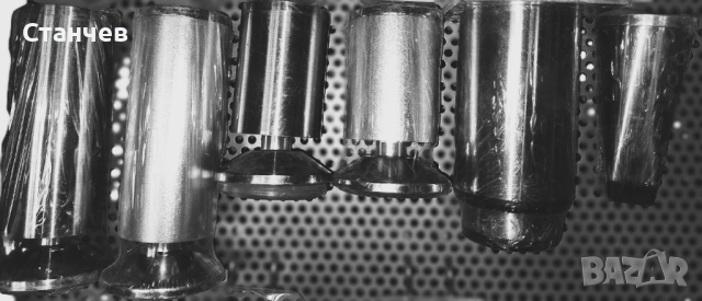 Крака метални регулируеми за корпусна и мека мебел ,мебели за баня,маси и др.