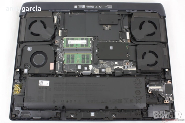 Dell Alienware 18/NVidia RTX 5070 8GB/Core Ultra 7 255HX/16GB RAM/1TB/18 Quad HD 300hz 100% DCI-P3, снимка 16 - Лаптопи за игри - 54651274