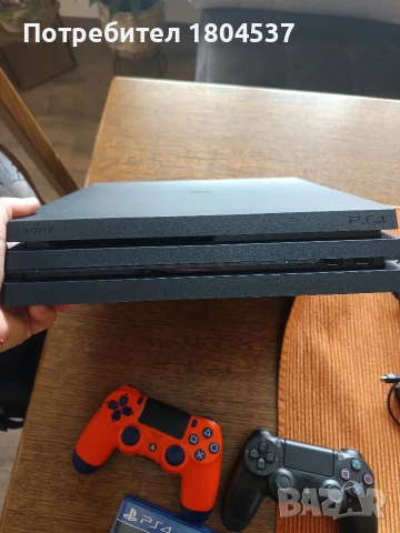 Продавам Playstation 4, снимка 2 - Аксесоари - 54480540