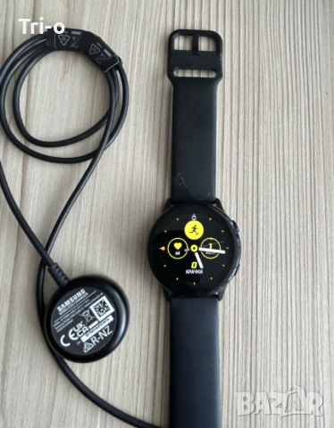 Смарт часовник Samsung Galaxy Watch Active SM-R500, снимка 2 - Смарт часовници - 54898344