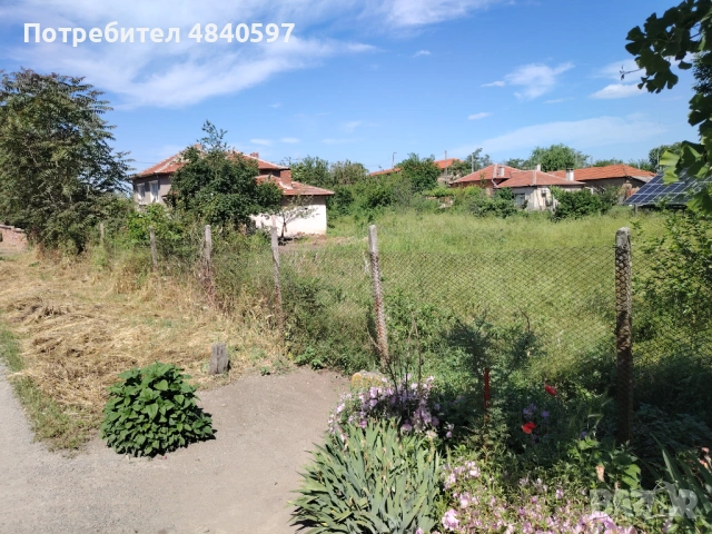 Двуетажна къща в с. Партизанин, общ. Братя Даскалови, снимка 8 - Къщи - 54702465