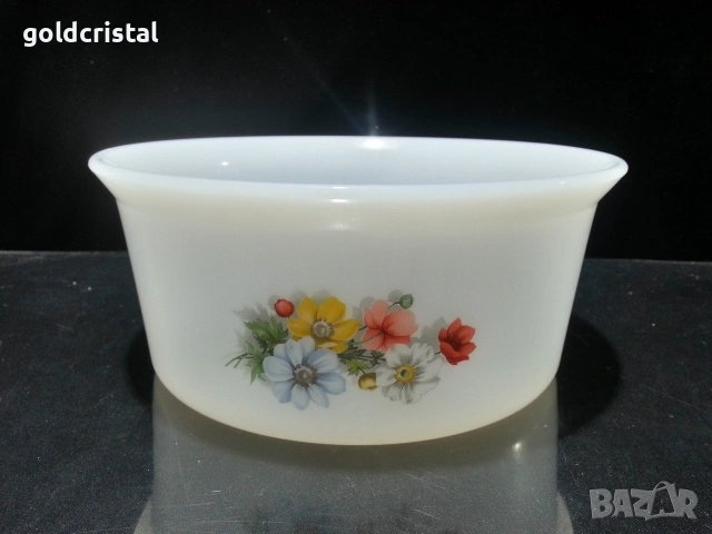 френски аркопал купа  , снимка 2 - Антикварни и старинни предмети - 53244126