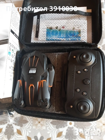 Мини уникален дрон D88 , снимка 2 - Дронове и аксесоари - 54118180