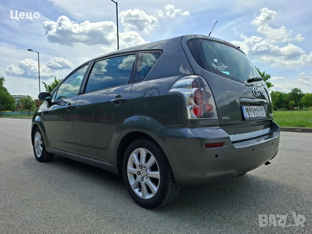 Toyota Corolla Verso 1.8 LPG, снимка 5 - Автомобили и джипове - 54980542