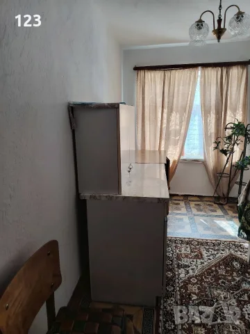 Къща на два етажа двор , снимка 7 - Къщи - 55388345