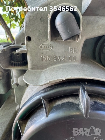 Десен фар за Мерцедес Спорт купе, снимка 4 - Части - 54091857