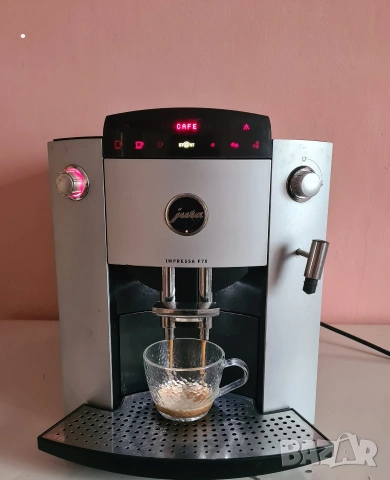 Кафеавтомат Jura Impressa F70 – Тъч управление перфектно кафе