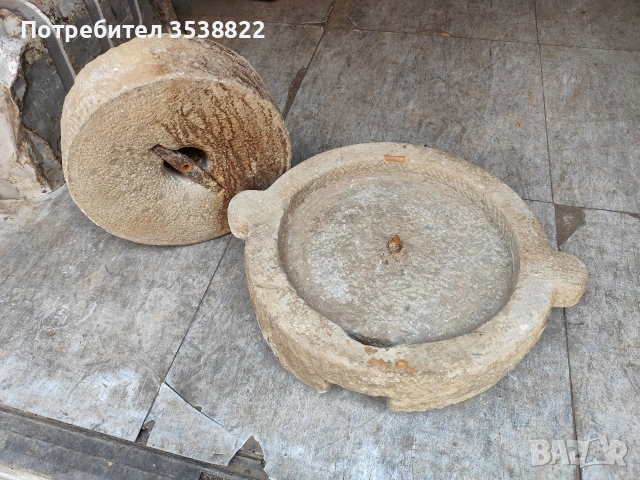 Камък хромел ръчна мелница , снимка 2 - Антикварни и старинни предмети - 54057293