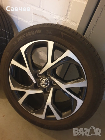 4 х Оригинални джанти Toyota C-HR с гуми 235 50 18цола , снимка 5 - Гуми и джанти - 55038081