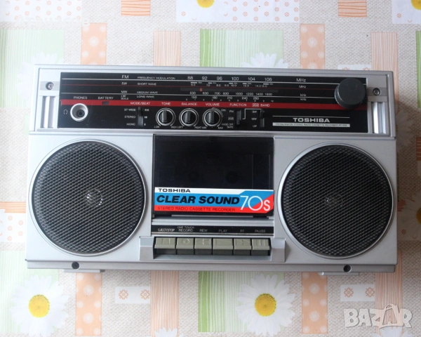 TOSHIBA RT-70S радио-касетофон