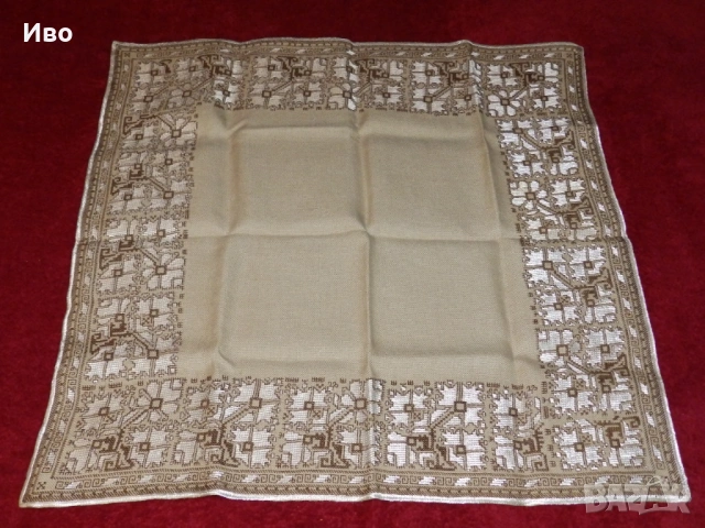 Нови бродирани ленени покривки