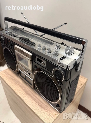 🔈Ретро колекционерски радиокасетофон Hitachi TRK-8180E Boombox🔈, снимка 4 - Радиокасетофони, транзистори - 54601072