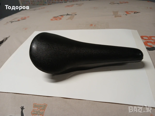 Iscaselle ретро италианска шосейна седалка , снимка 2 - Аксесоари за велосипеди - 54979183