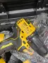 Комплект винтоверт и гайковерт Dewalt DCK2062D2, снимка 4