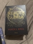 поредицата Четвърто крило плюс подарък книжка за оцветяване , снимка 2