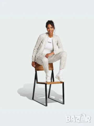 Дамски спортен екип adidas Essentials 3-Stripes, снимка 3 - Спортни екипи - 55493669