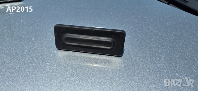 9820395580 Бутон отваряне заден капак Peugeot 2008 2021 2022 2023