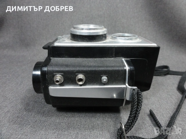 СТАР РЕТРО ЛЕНТОВ ФОТОАПАРАТ KODAK BROWNIE REFLEX 20 CAMERA, снимка 6 - Антикварни и старинни предмети - 54525691
