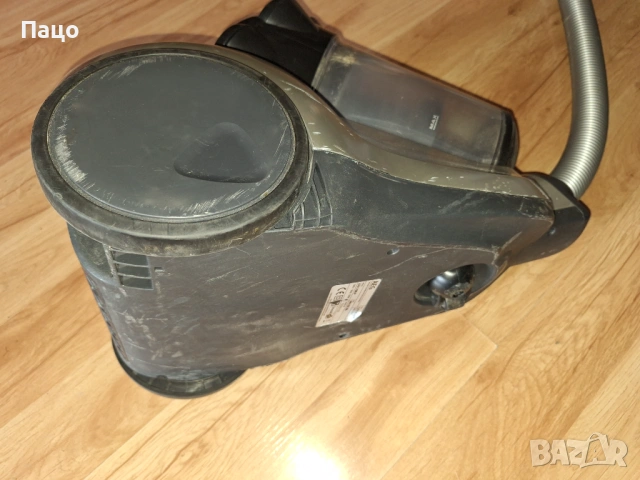 Прахосмукачка без торбичка AEG LX4-1-SM-P, 800 W,, снимка 4 - Прахосмукачки - 54160310