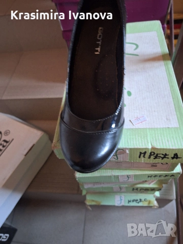 нови обувки естествена кожа и лак , снимка 5 - Дамски елегантни обувки - 54209236