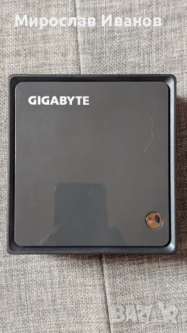 мини компютър GIGABYTE