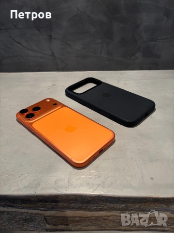 КАТО ЧИСТО НОВ Iphone 17 Pro Max Orange + Apple калъф, снимка 3 - Apple iPhone - 54101800