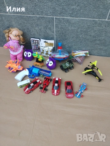 играчки 15 броя. замалко деца.