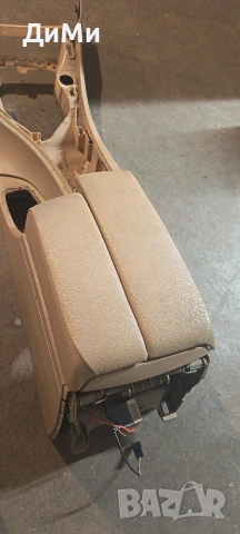 конзола барче подлакътник бмв е91 bmw e91, снимка 10 - Части - 55139345