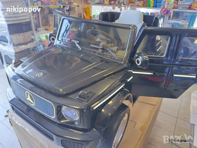 MERCEDES Акумулаторен джип EQG черен, снимка 11 - Детски велосипеди, триколки и коли - 55440328