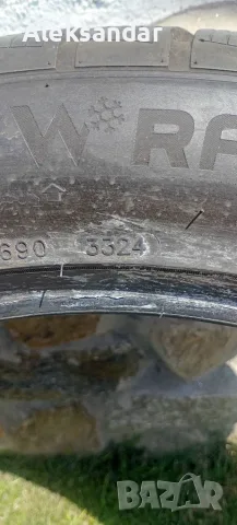 Зимни гуми 275/45/21, снимка 6 - Гуми и джанти - 55414720